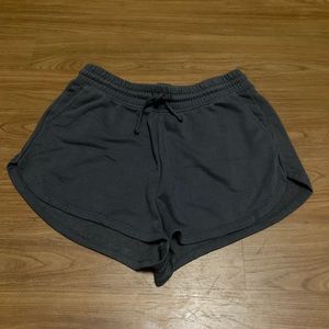 Grey shorts